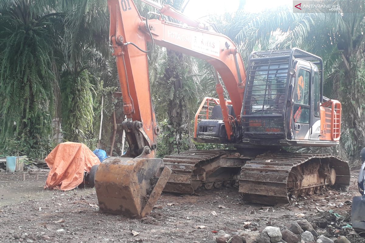 Polres Pasaman Barat tetapkan tiga tersangka perambah hutan produksi