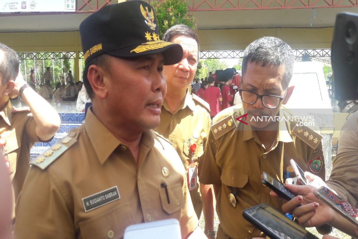 Selaraskan pembangunan bidang pendidikan dengan pemerintah pusat, kata Gubernur Kalteng