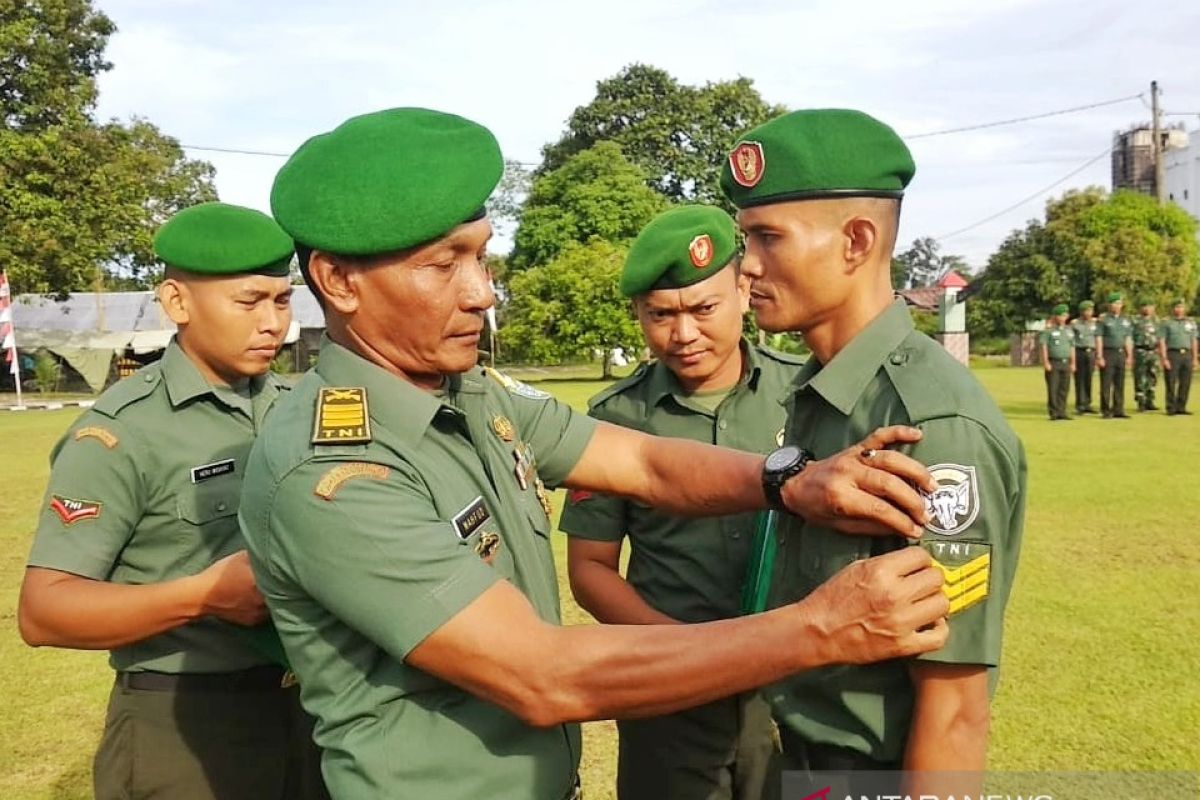 Delapan prajurit TNI di Nagan Raya naik pangkat