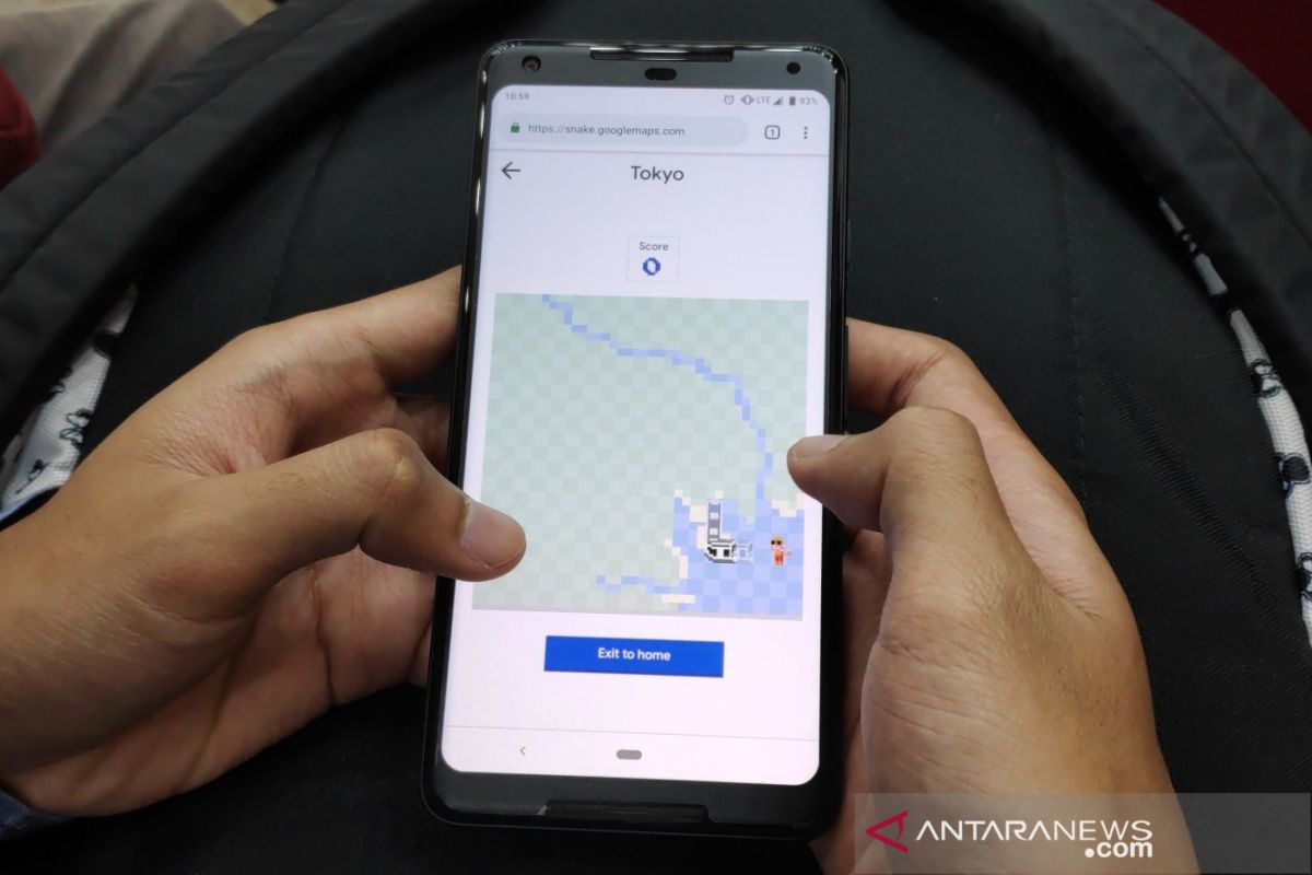 Google Maps rayakan April Mop dengan membuat game Snake