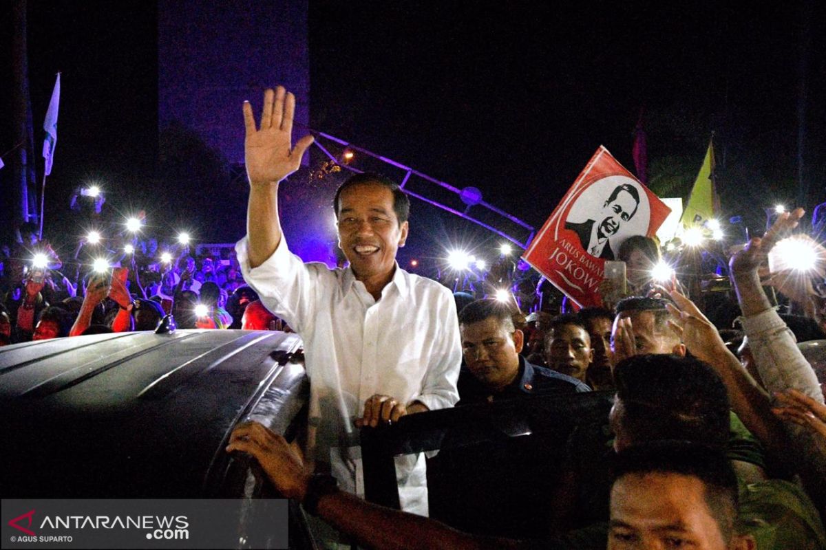 Jokowi: Jangan takut-takuti rakyat dalam pesta demokrasi