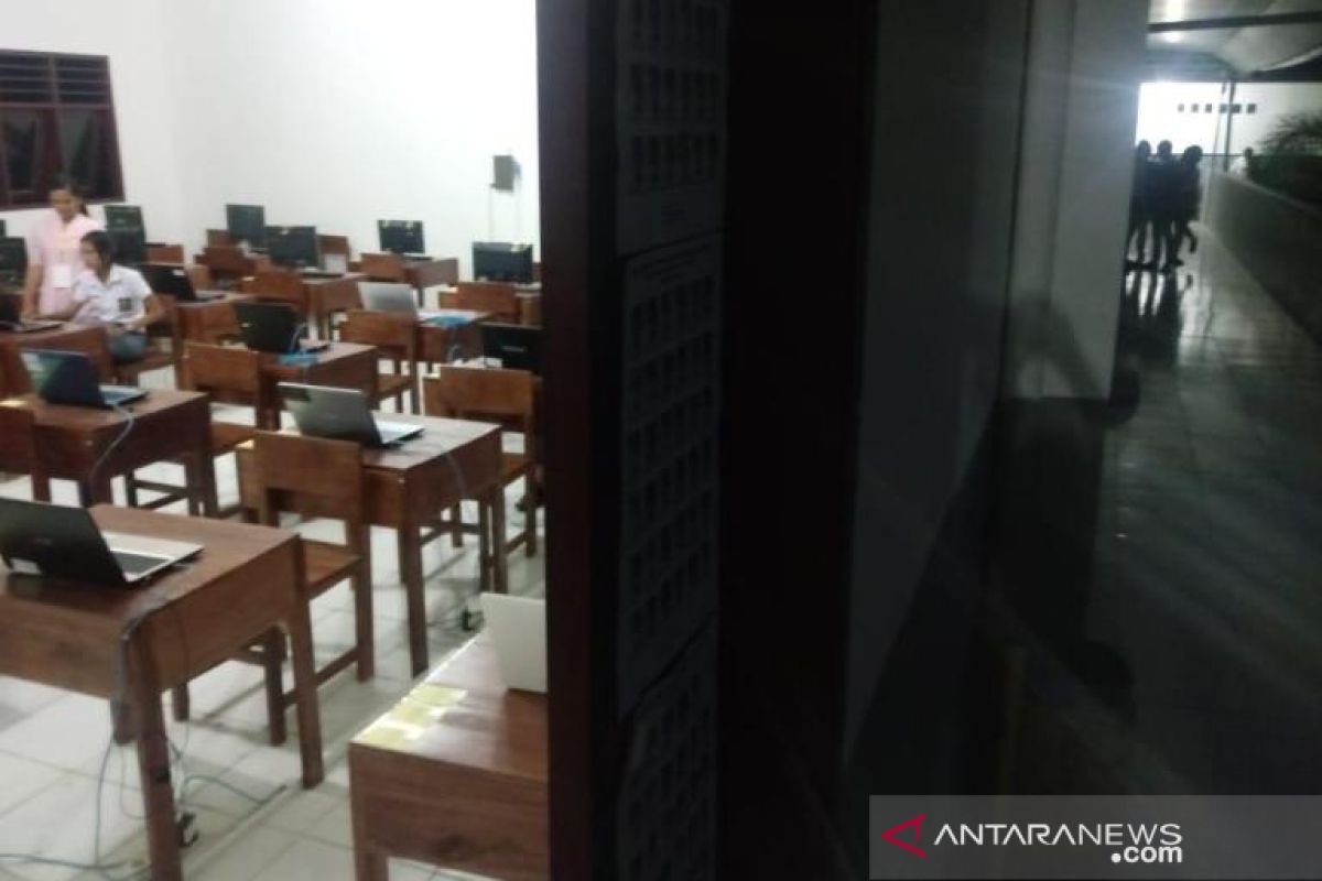 Server diserang virus, UNBK di SMA Negeri  4 Medan sempat terhambat
