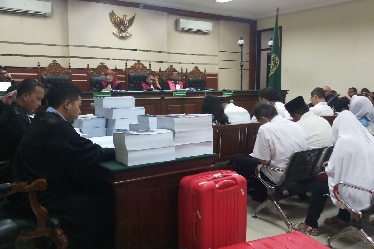 12 mantan anggota DPRD Kota Malang dituntut bervariasi