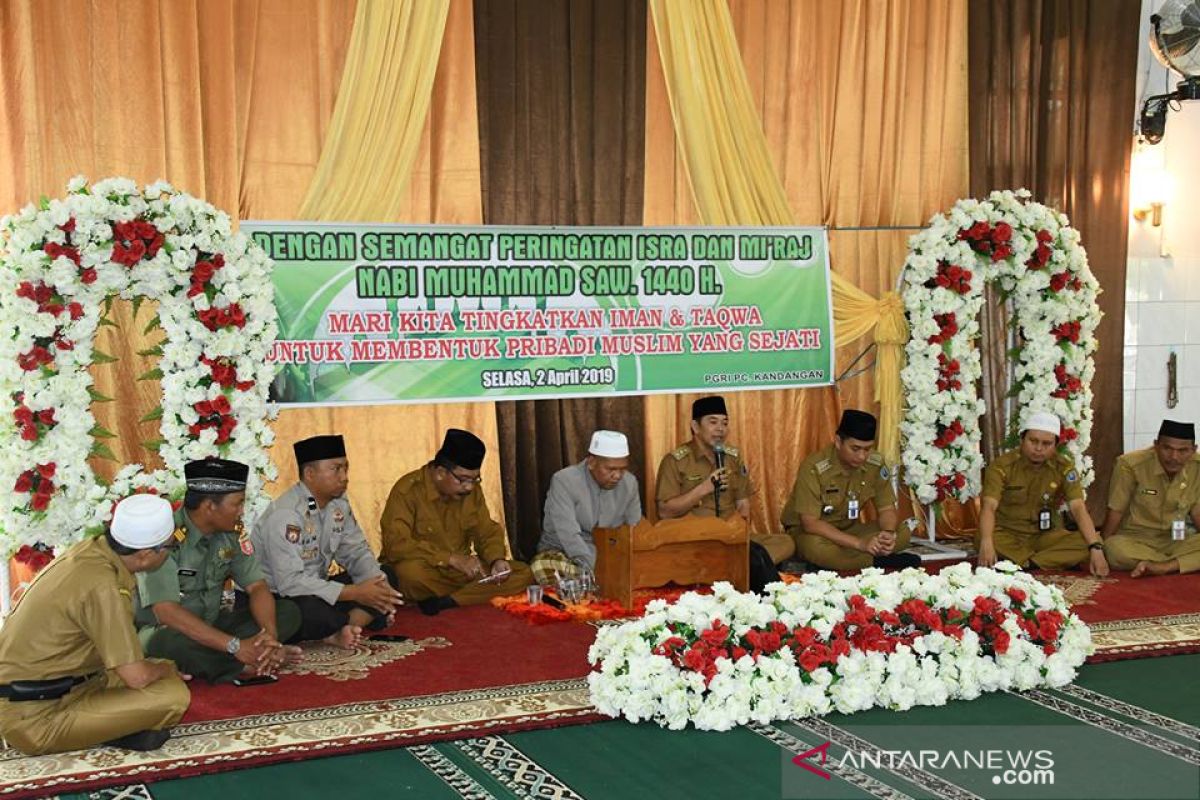 PGRI Persatuan Cabang Kandangan gelar peringatan Isra Mi'raj