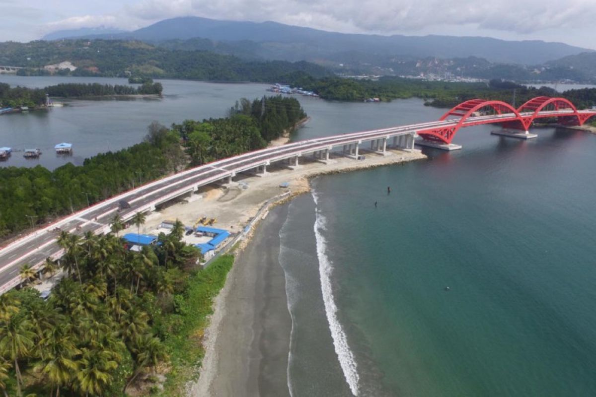 Keren ! Jembatan Holtekamp di atas Teluk Youtefa diresmikan Juli 2019