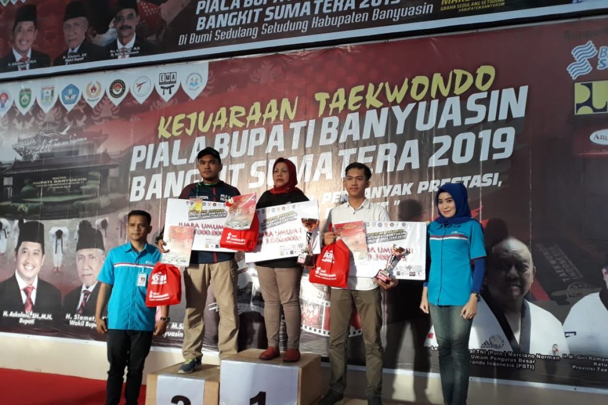 Batanghari juara umum kejuaraan taekwondo Piala Bupati Banyuasin