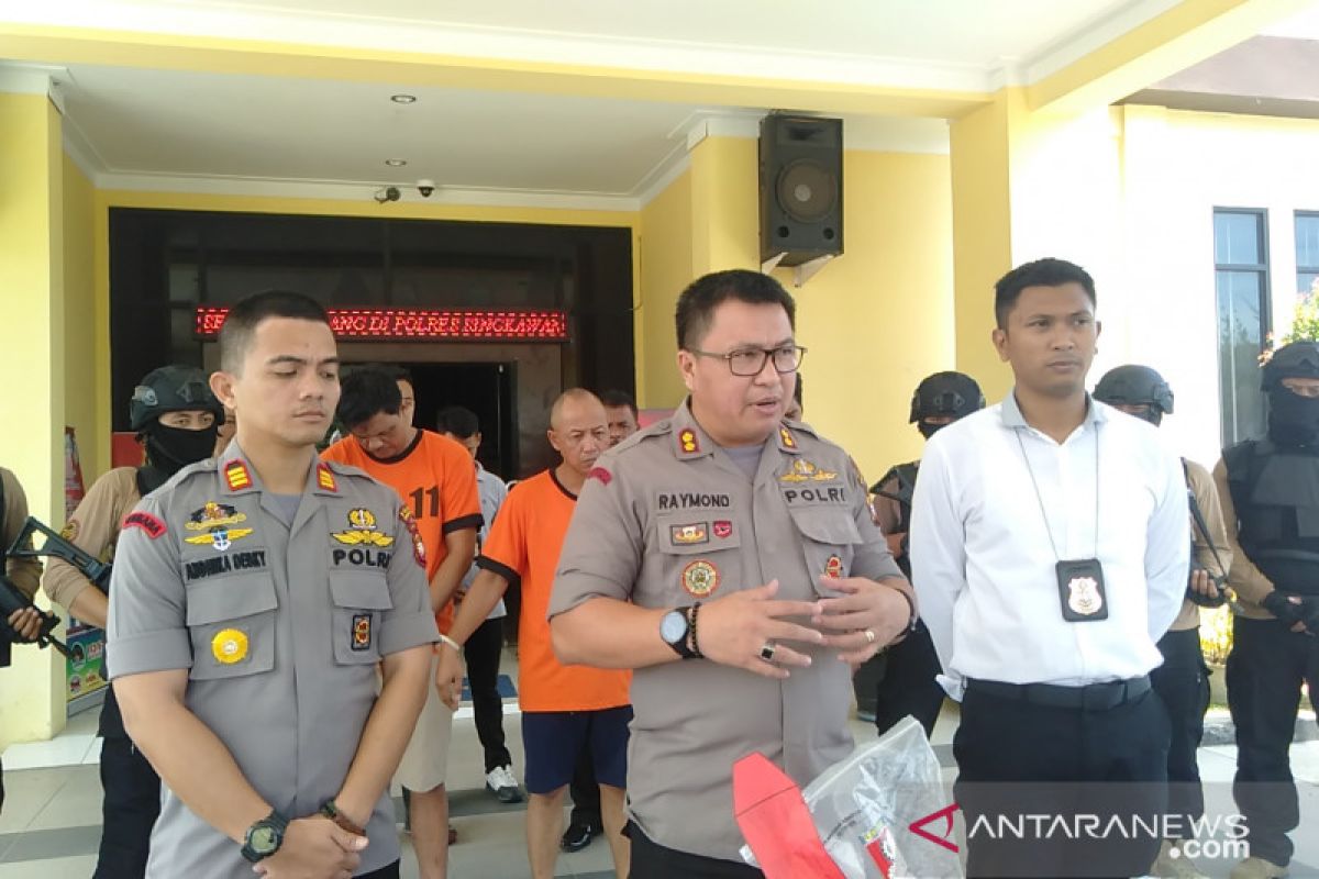 Polres Singkawang ungkap penggelapan 81 mobil rental