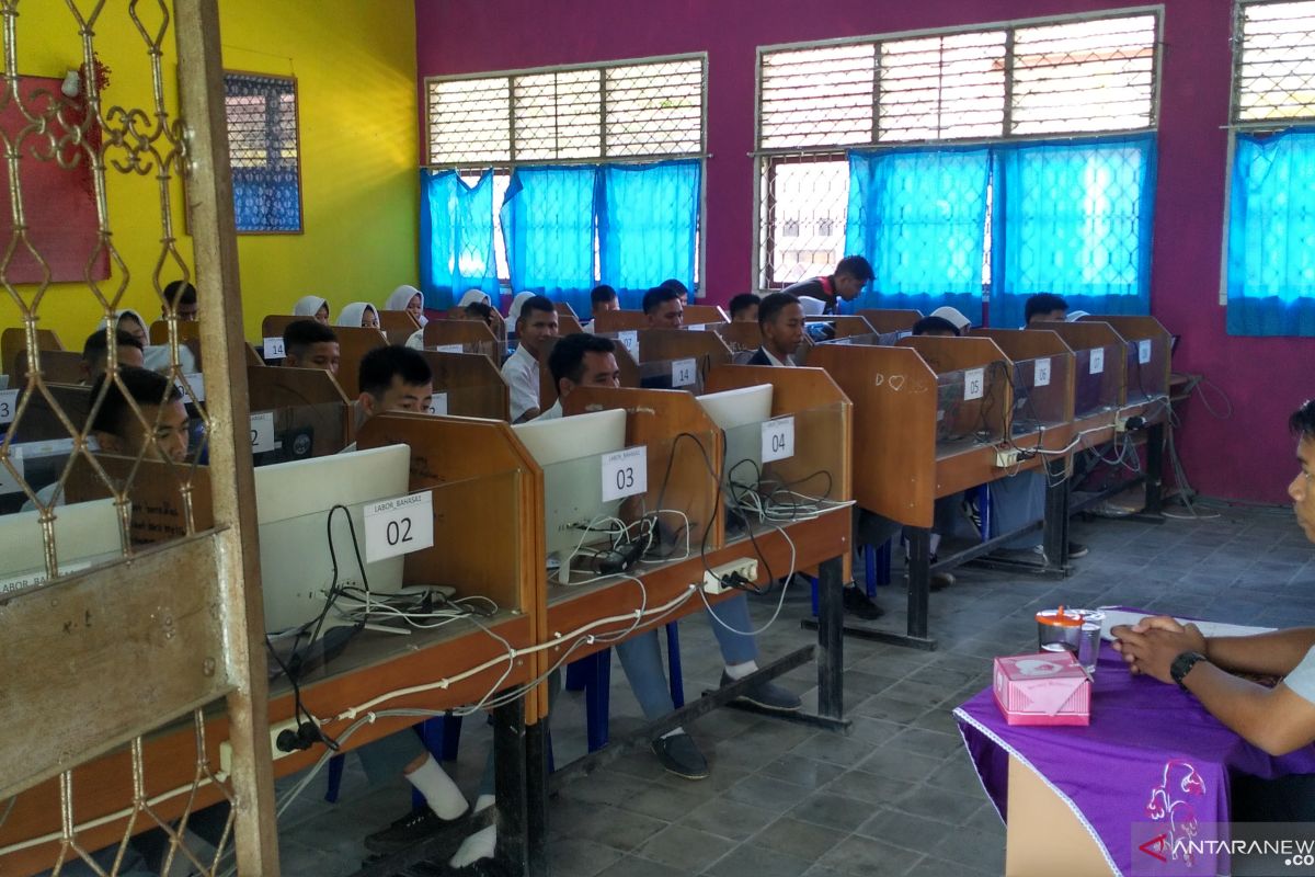 Sekolah di Batanghari masih kekurangan komputer untuk UNBK
