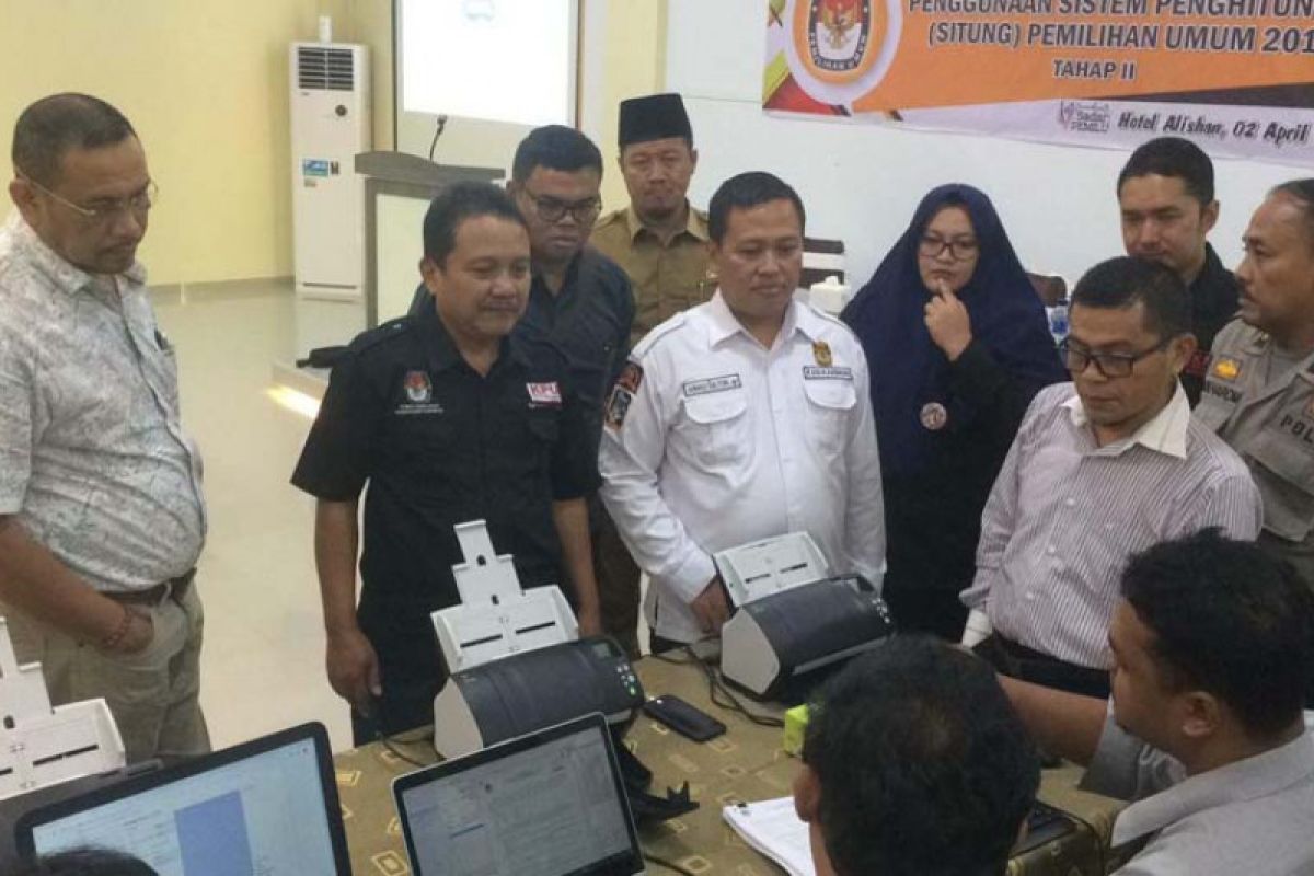 KPU Karimun uji coba Sistem Penghitungan Pemilu 2019