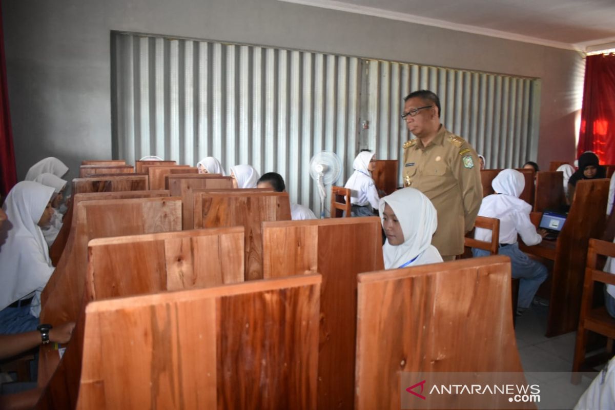 165.062 siswa SMA/SMK di Kalimantan Barat ikuti UNBK