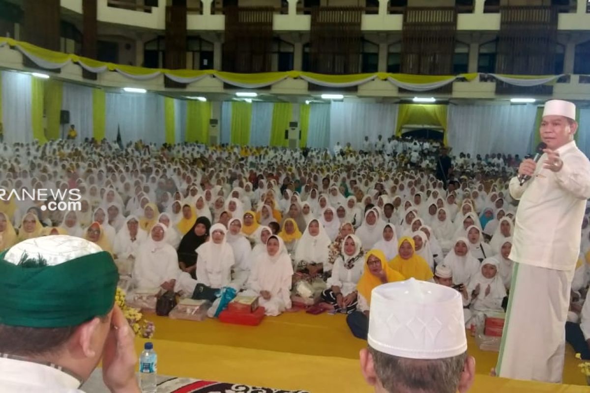 Anggota DPR Adies Kadir imbau warga Surabaya gunakan hak pilih