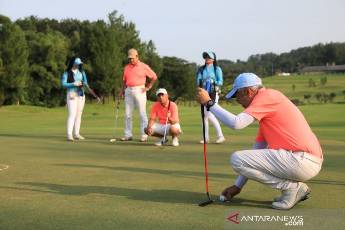 Jelang akhir,  Kim ditempel ketat di turnamen Valero Texas open