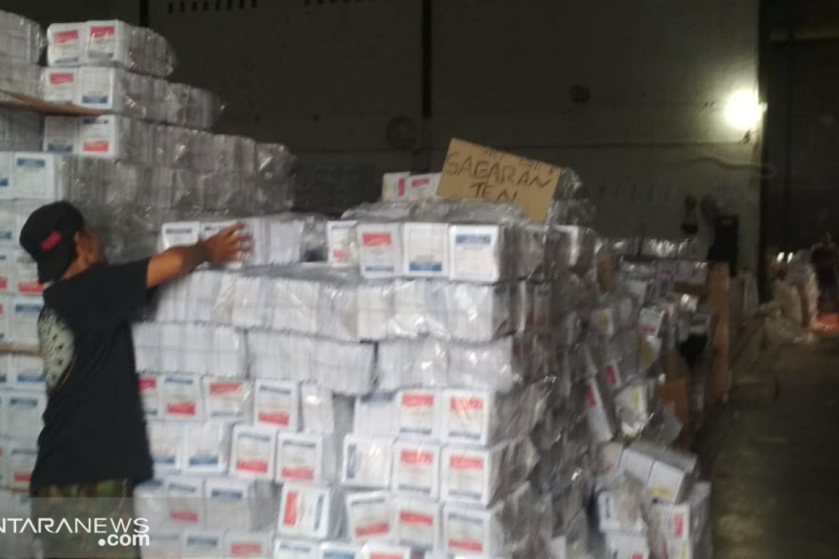 KPU Sukabumi mulai distribusikan logistik pemilu ke kecamatan