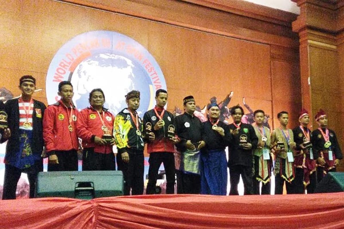 Dua pesilat Barito Timur raih Gold Medal di Open Festival 2019