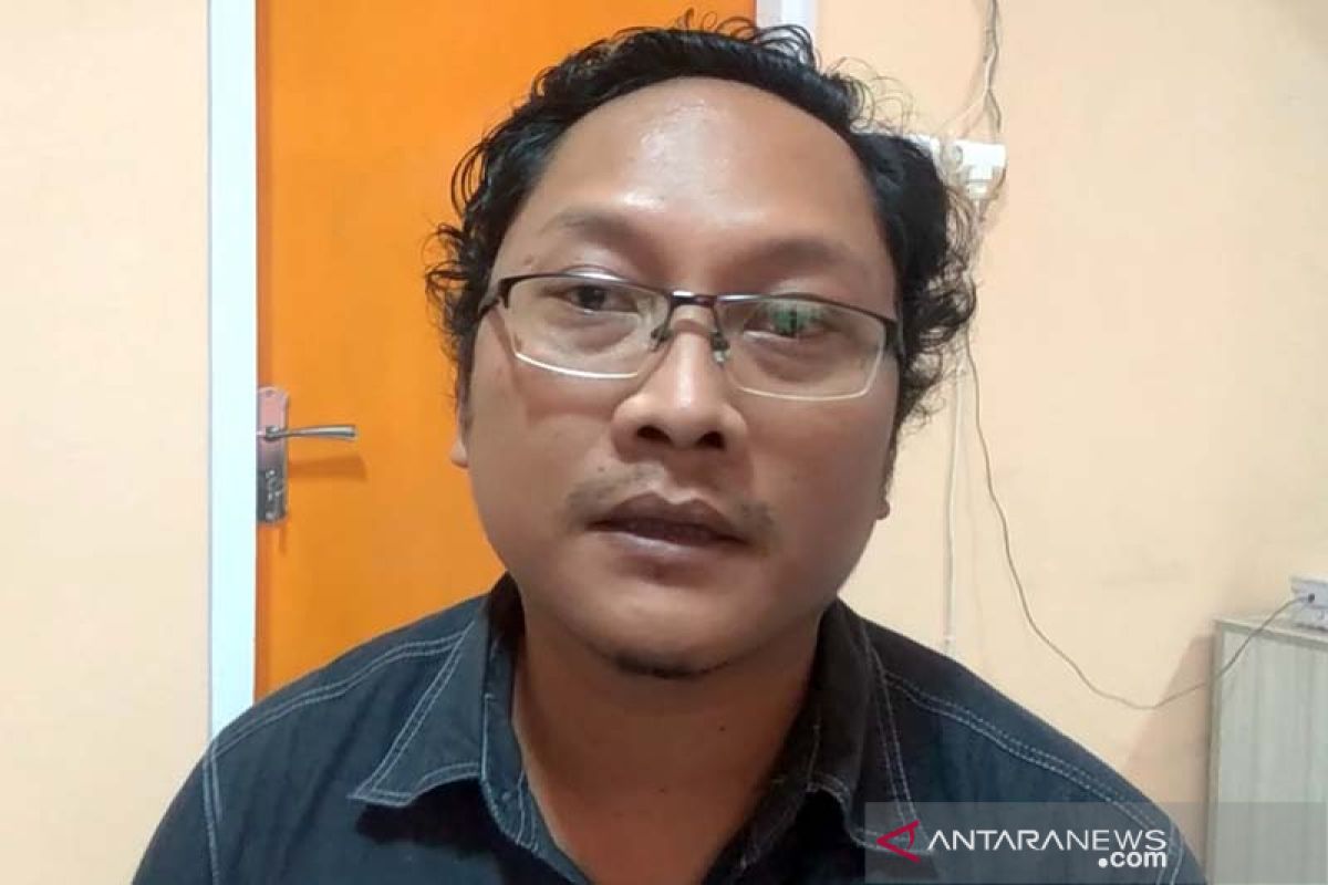 Bawaslu Banyumas memecat seorang pengawas TPS tidak netral