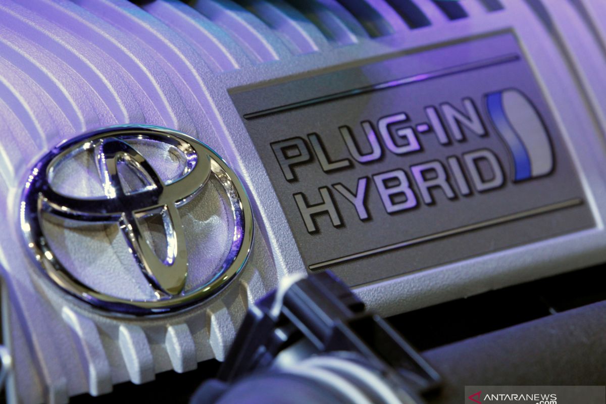 Toyota bakal bebaskan hak paten hybrid