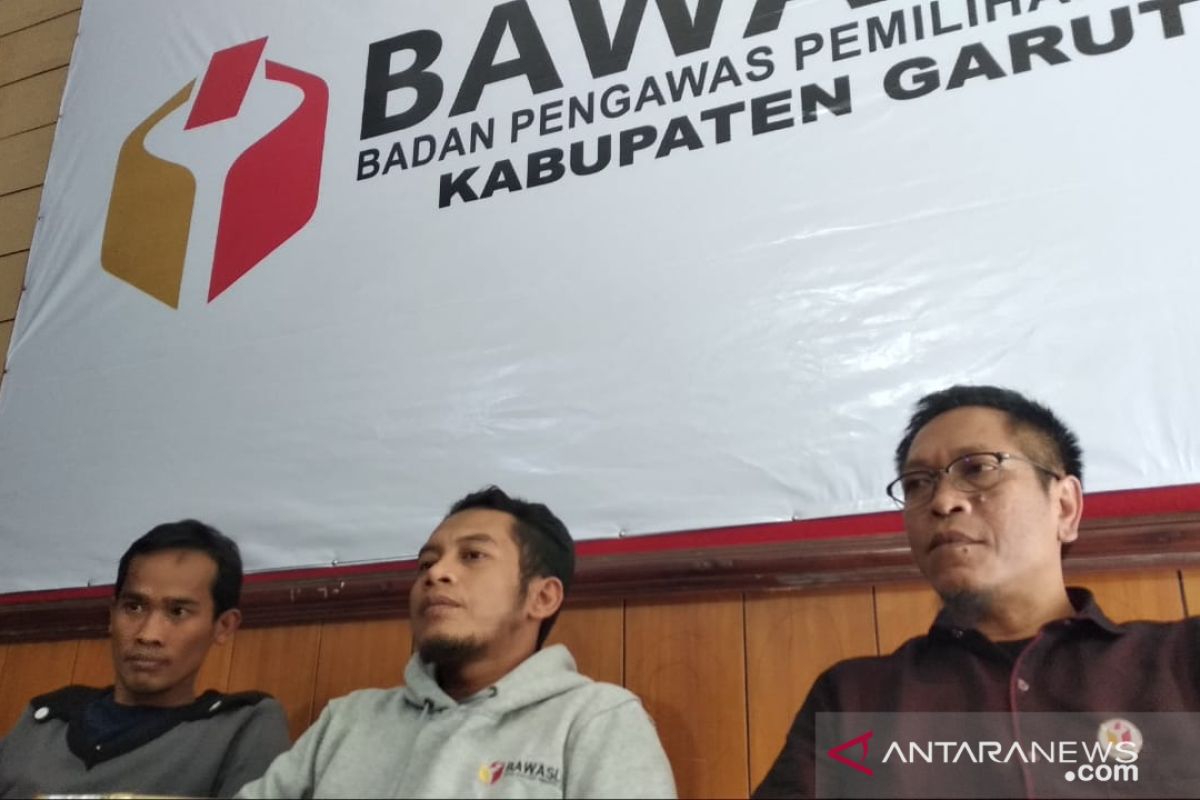 Bawaslu telah mengirim surat pemanggilan mantan Kapolsek Pasirwangi