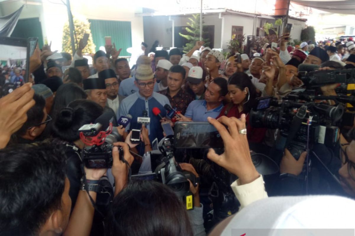 Sandiaga menghadiri perayaan Isra Miraj di Jakarta Barat