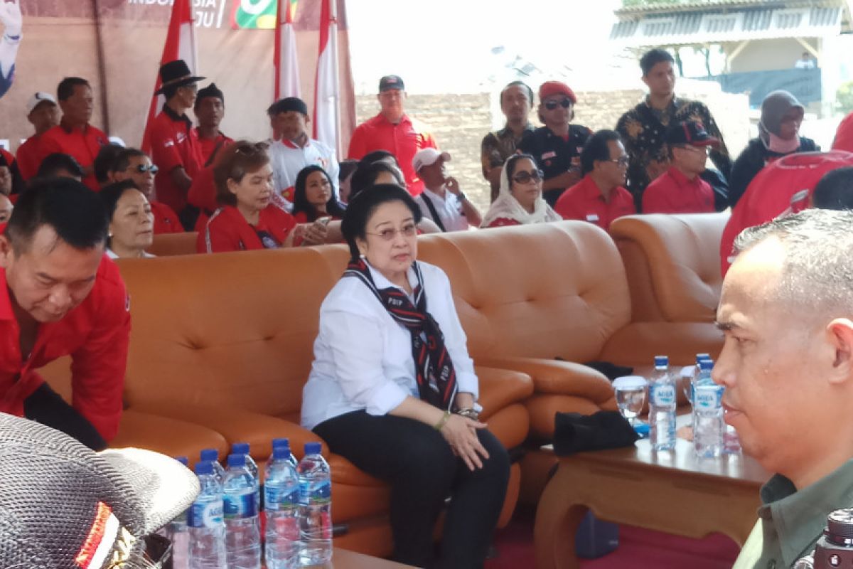 Megawati harap beras jangan langsung diekspor