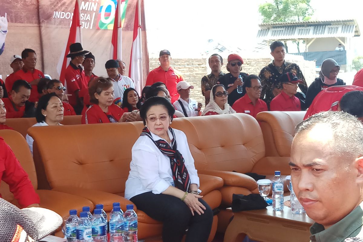 Megawati hadiri panen raya MSP di Indramayu