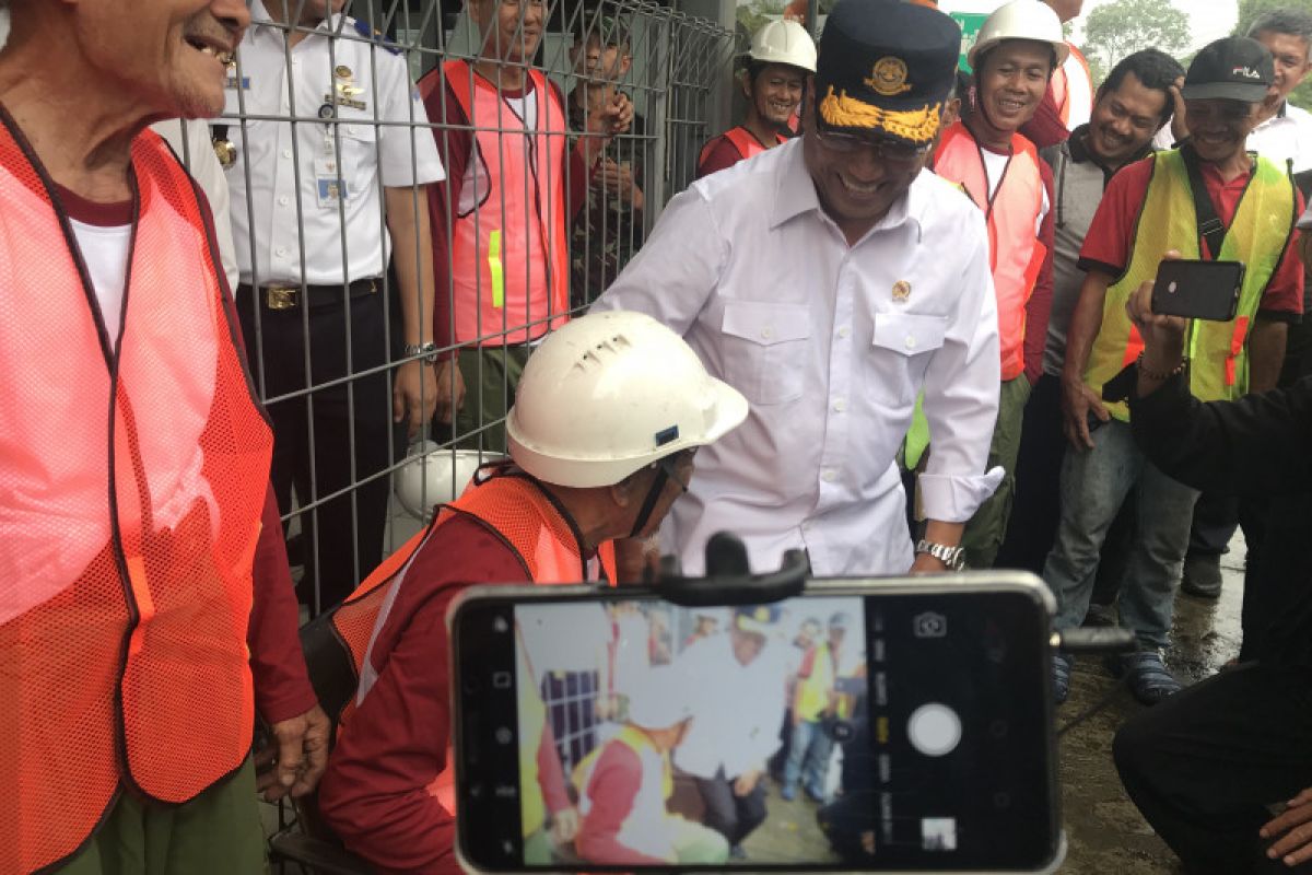 Jalur ganda Cigombong-Cicurug rampung tahun ini