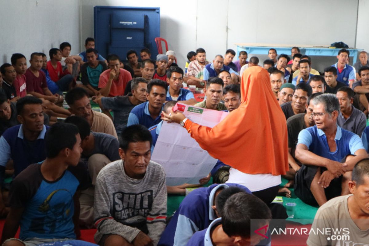 KPU Bangka Barat berikan sosialisasi pemilu di Rutan Muntok