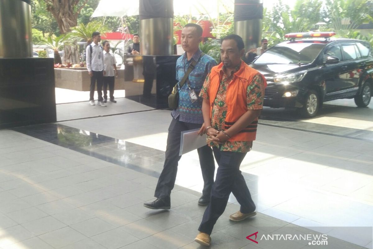 KPK summons eight witnesses in Public Works Ministry bribery case