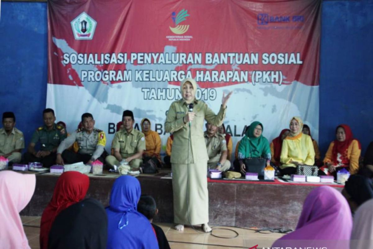 497 KPM Wanaraya terima bantuan sosial PKH