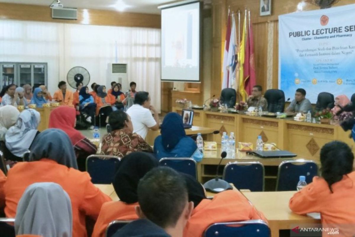 Tiga universitas Sumatera gelar kuliah daring dengan ilmuwan diaspora