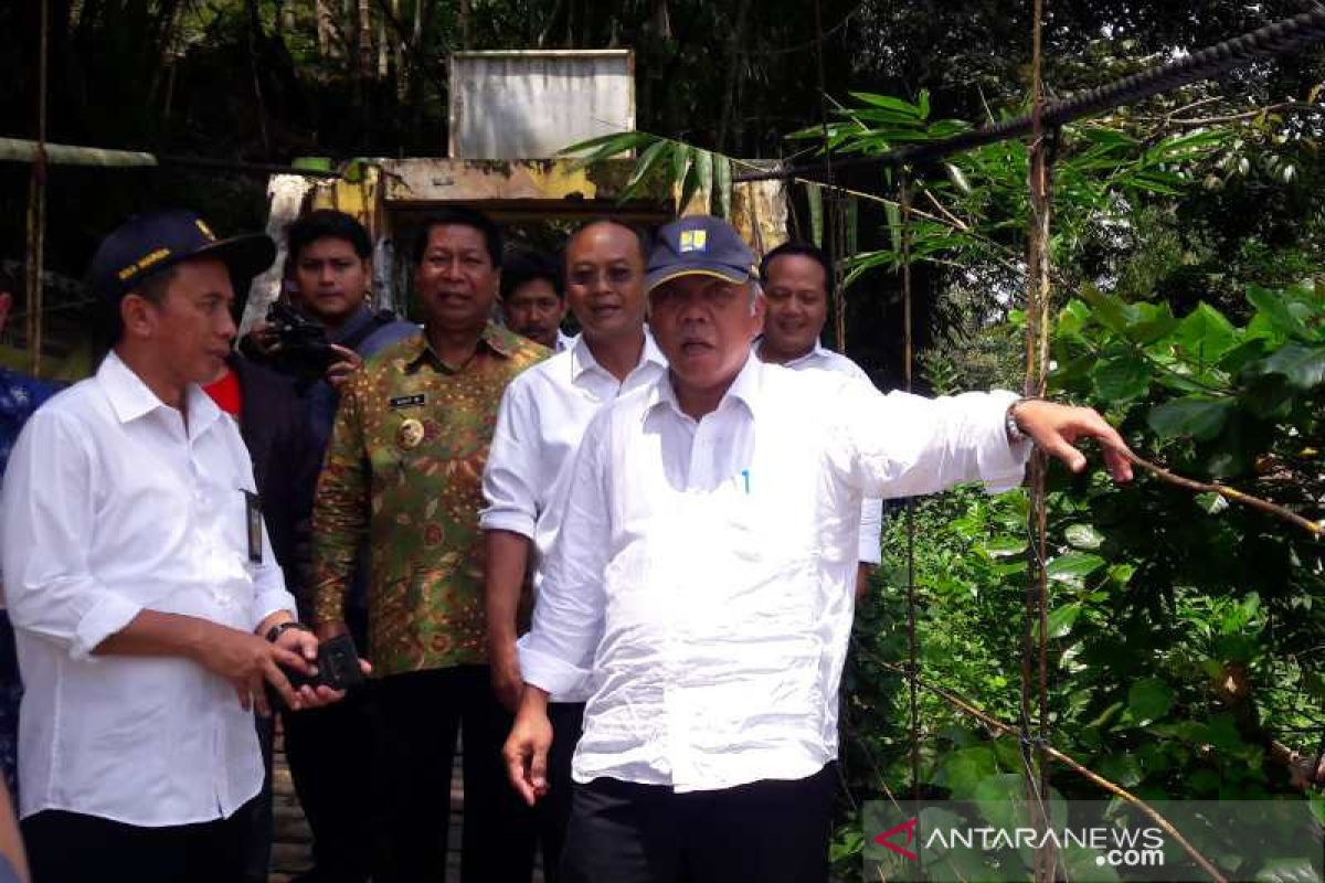 166 jembatan gantung dibangun pada 2019, termasuk di Sungai Progo