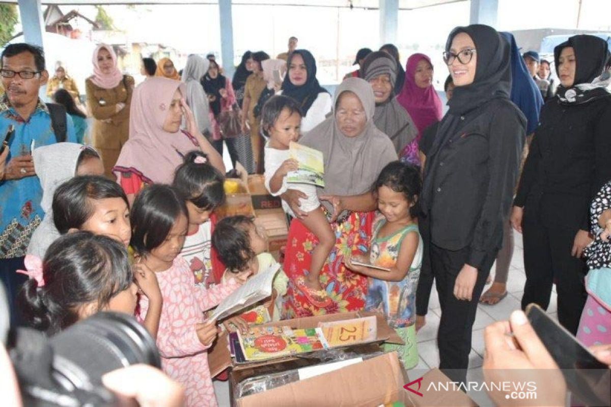 PKK Kalteng bantu para korban kebakaran di Palangka Raya