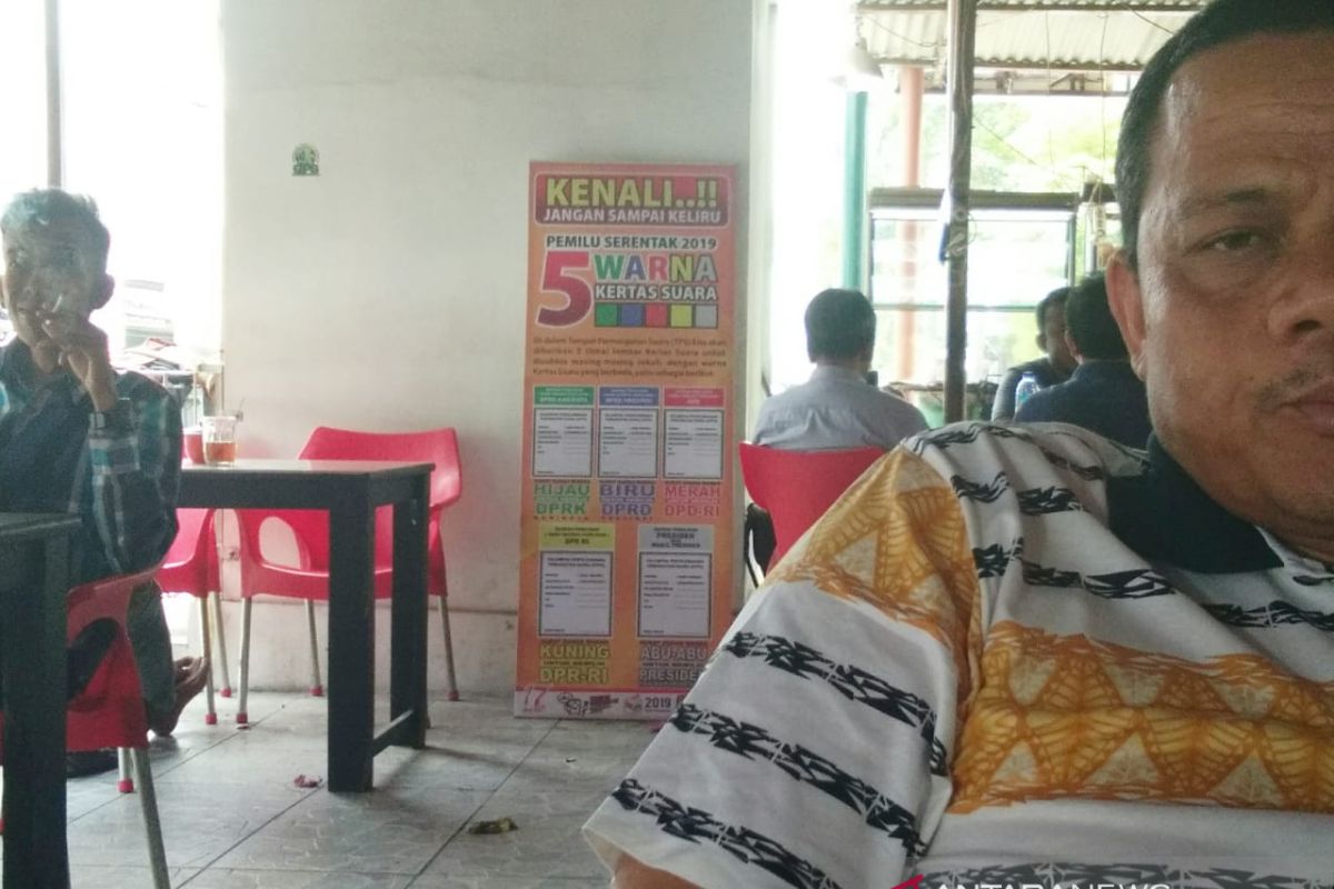 KIP Lhokseumawe sosialisasi di warung kopi