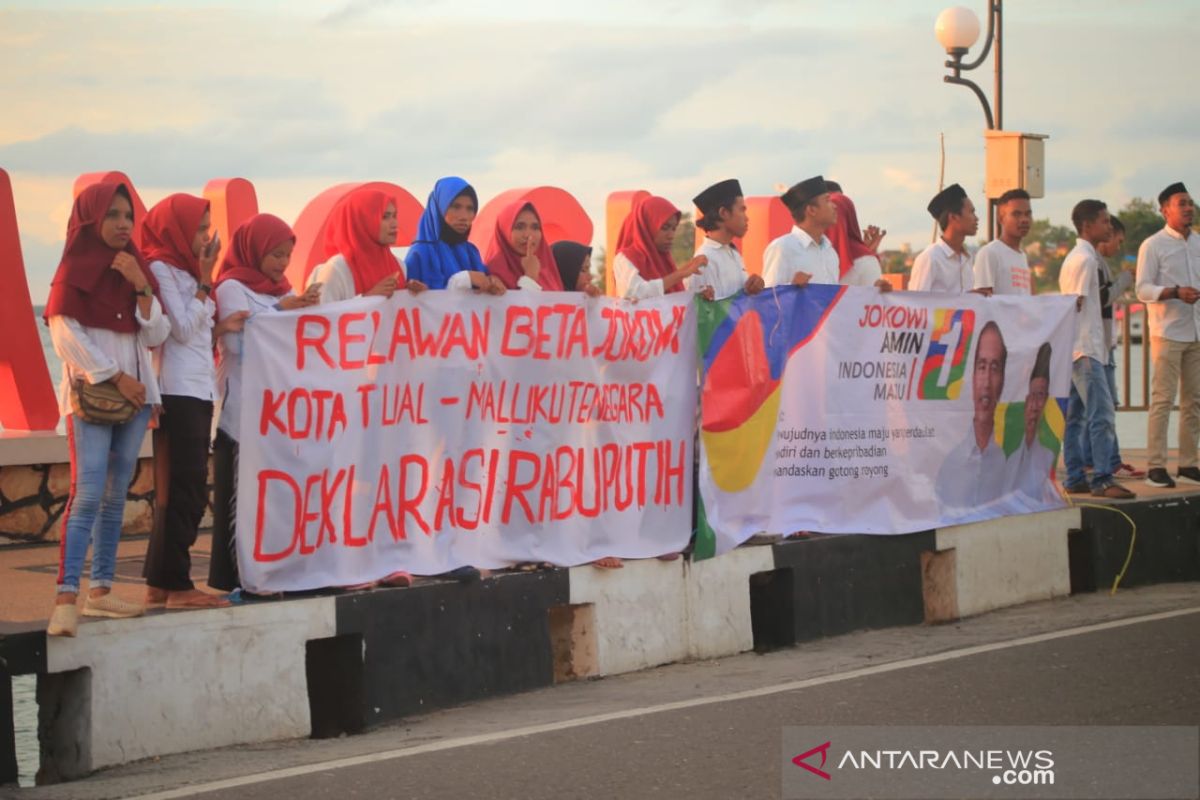 Relawan Beta Jokowi Tual-Malra deklarasi terbuka