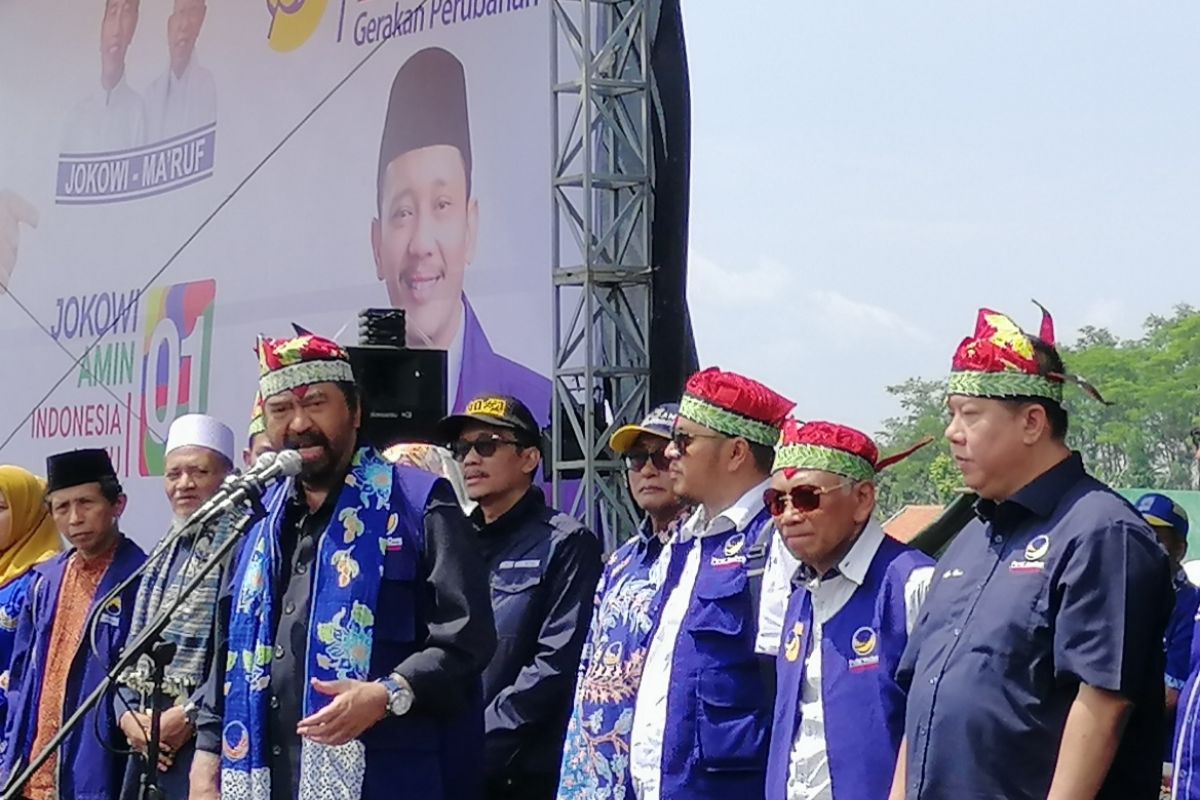 Surya Paloh tegaskan Jokowi harus terpilih lagi