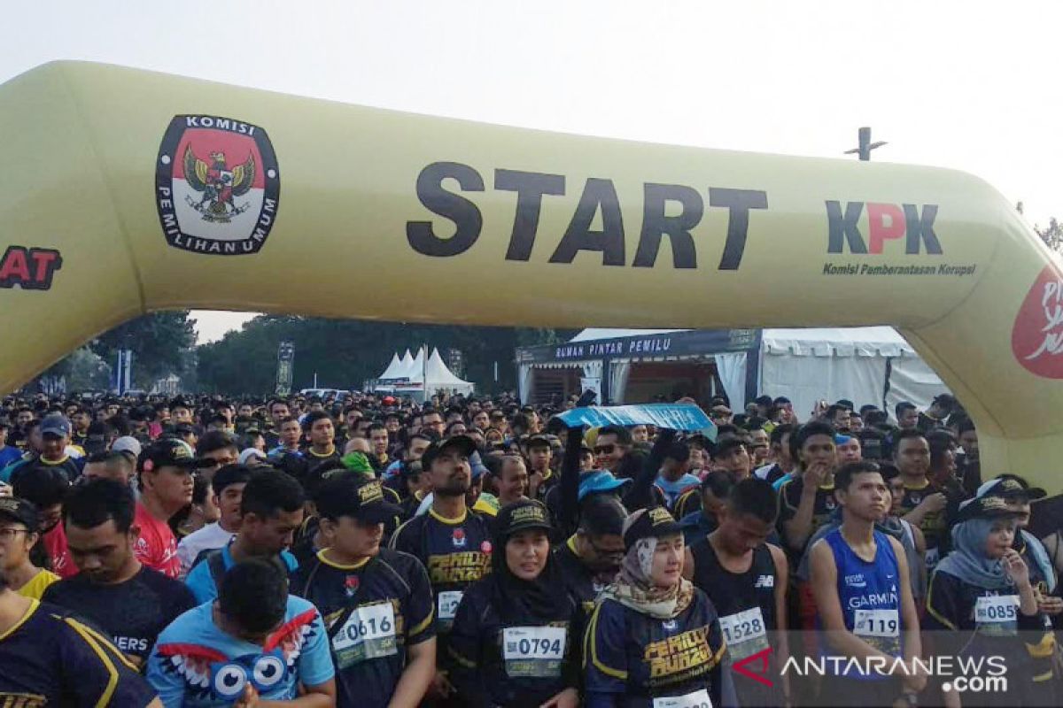 Ribuan peserta ikuti "Pemilu Run 2019" di Jakarta