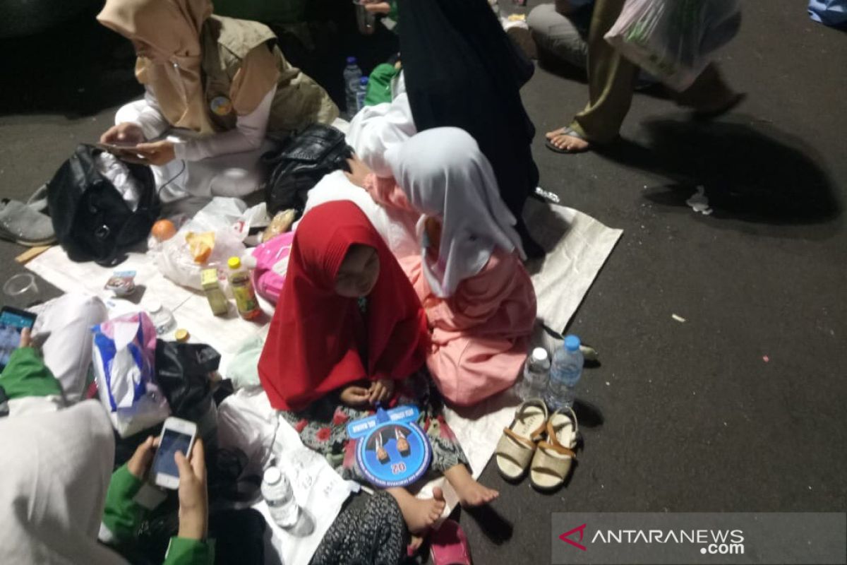 Ada anak-anak saat kampanye akbar di GBK