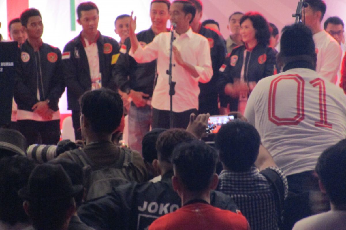 Di depan olahragawan, Capres Jokowi: Ibu pertiwi sedang berprestasi