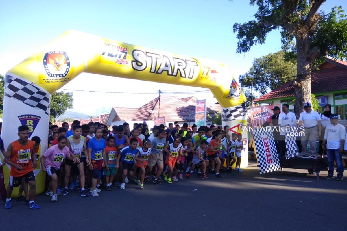 Ribuan peserta ikuti "Pemilu Run" KPU RI