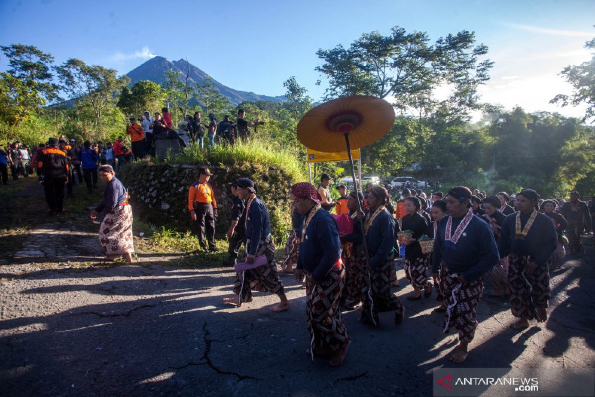 Upacara adat Labuhan Merapi akan digelar tanpa acara hiburan