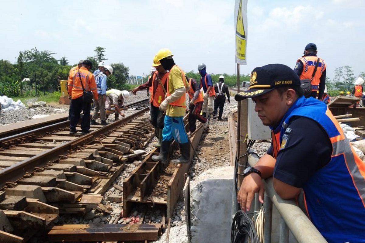 Daop 7 Madiun berencana tutup jalur terkait pekerjaan jalur ganda