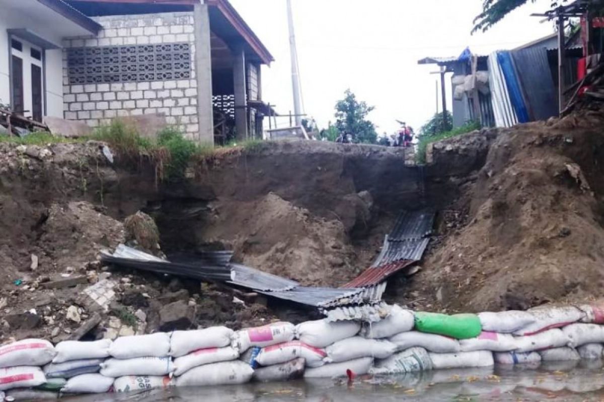 Warga BTN Bintang Timur Sentani butuh talud