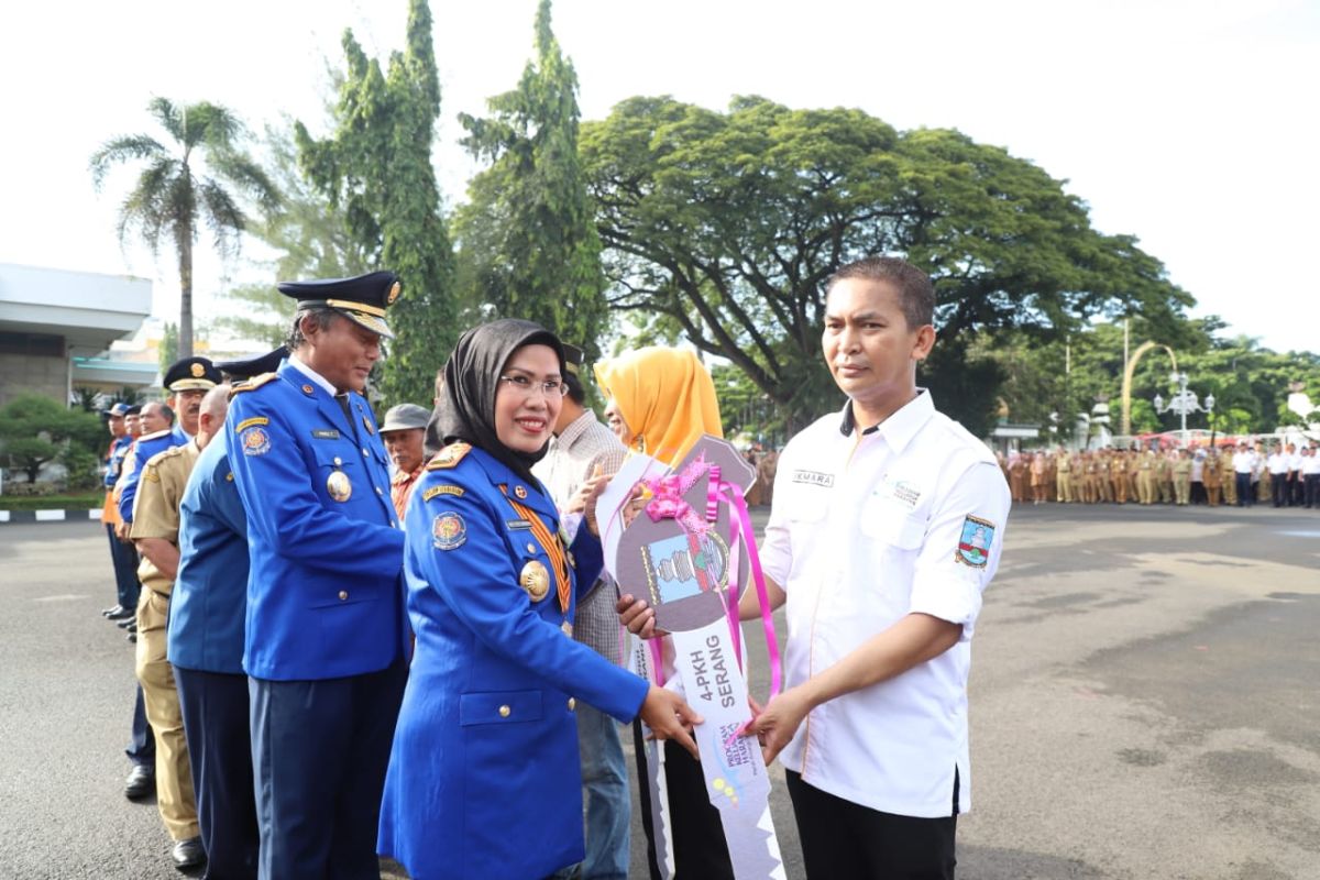 Bupati Serang nilai pendamping kunci sukses PKH