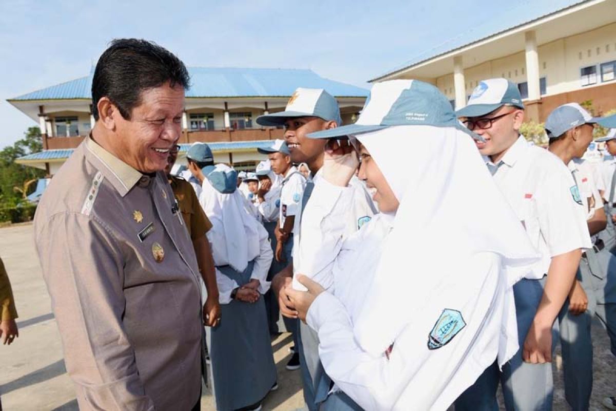 Isdianto motivasi siswa SMKN 4 Tanjungpinang