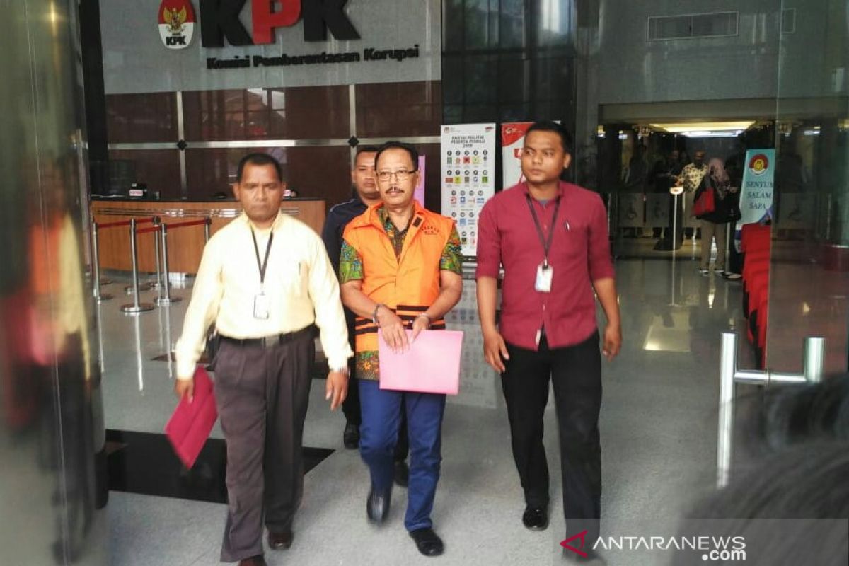 KPK  periksa 10 saksi untuk tersangka mantan Sekda Kota Malang