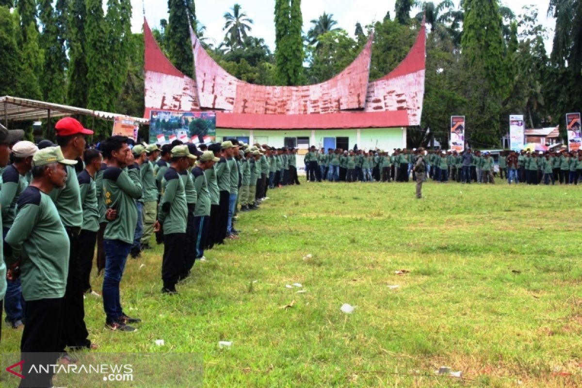 1.016 Linmas di Kabupaten Solok bantu amankan pemilu 2019