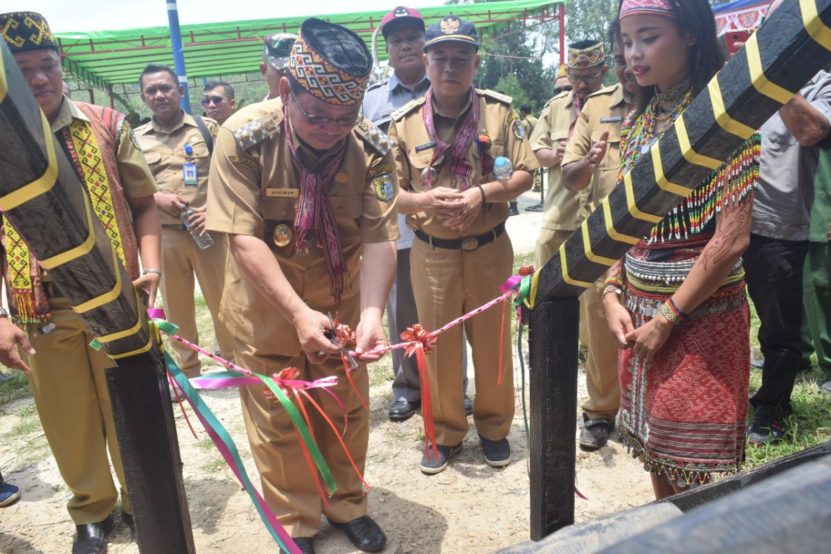 Peresmian rumah Betang adat 