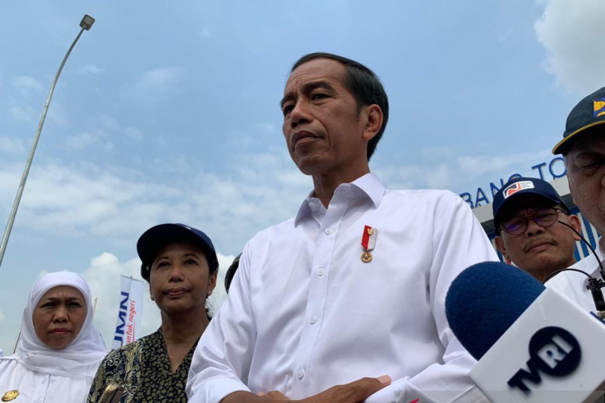 Presiden Jokowi imbau libur 17 April tak digunakan untuk libur