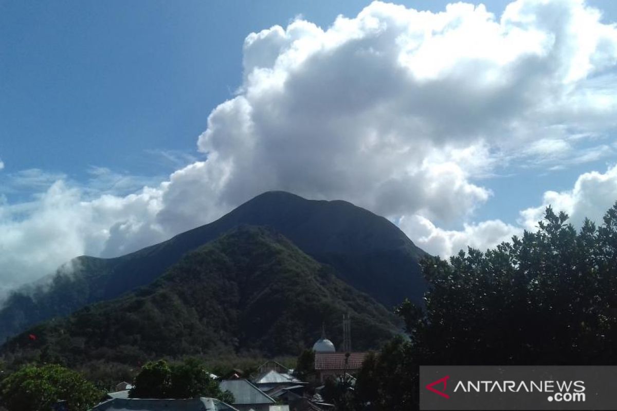 Bupati Lombok Utara minta jalur pendakian Gunung Rinjani dibuka