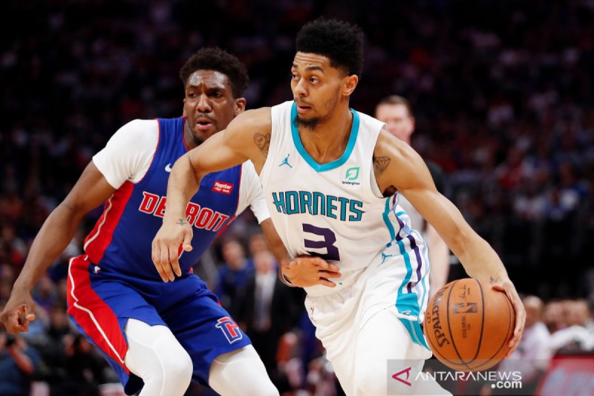 Pistons dan Hornets perebutkan tiket playoff terakhir, Heat tersingkir