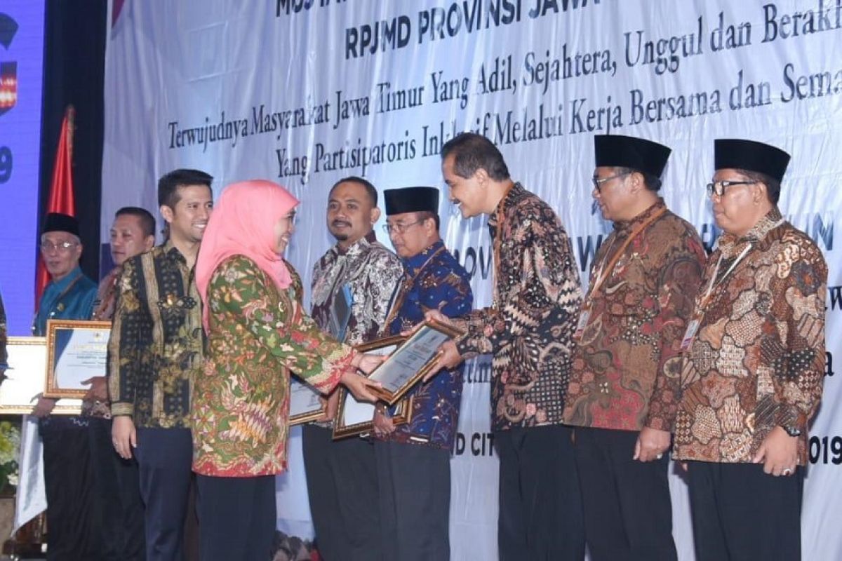 Pertumbuhan ekonomi meningkat, Kota Kediri raih predikat terbaik PPD Jatim